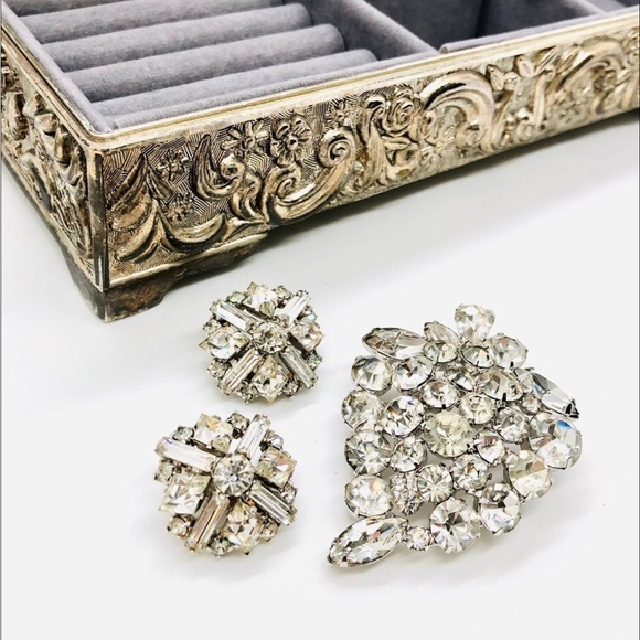 Vintage Clear Crystal Deco Earrings & Cluster Brooch - Picture 9 of 9